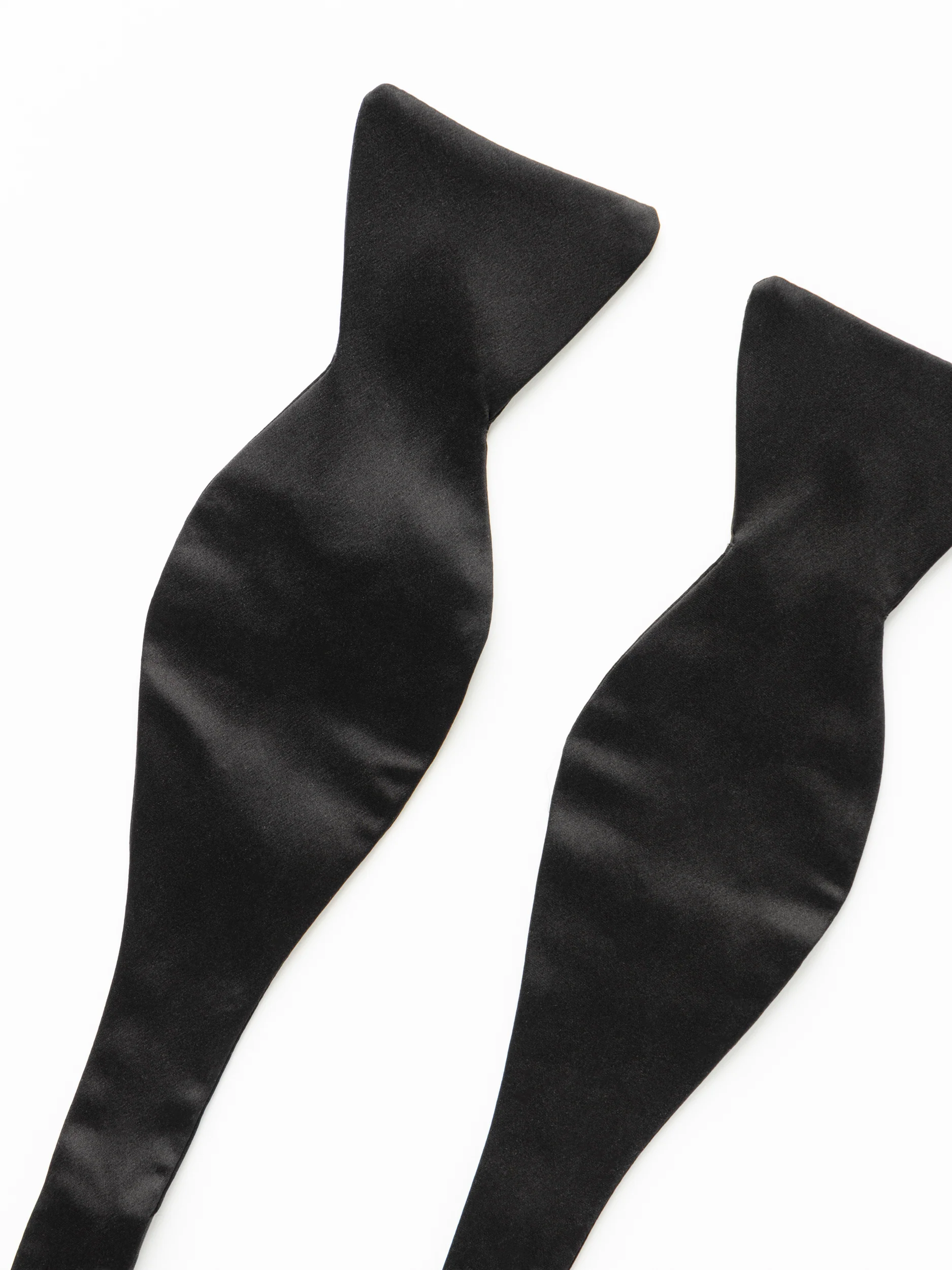 Black Silk Bowtie - Image 3