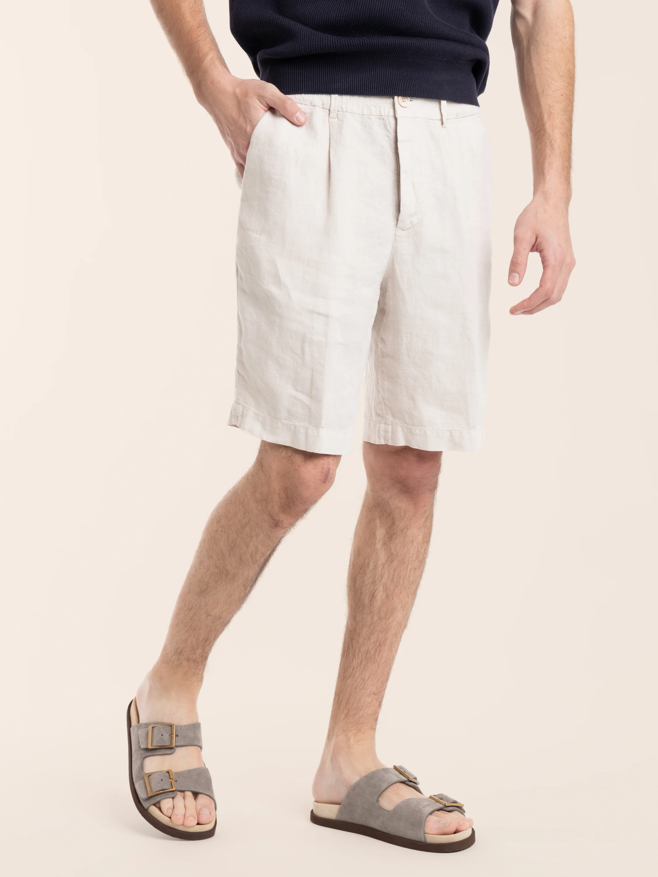 Juta Brown Garment-dyed Bermuda Shorts in Linen Gabardine - Image 4