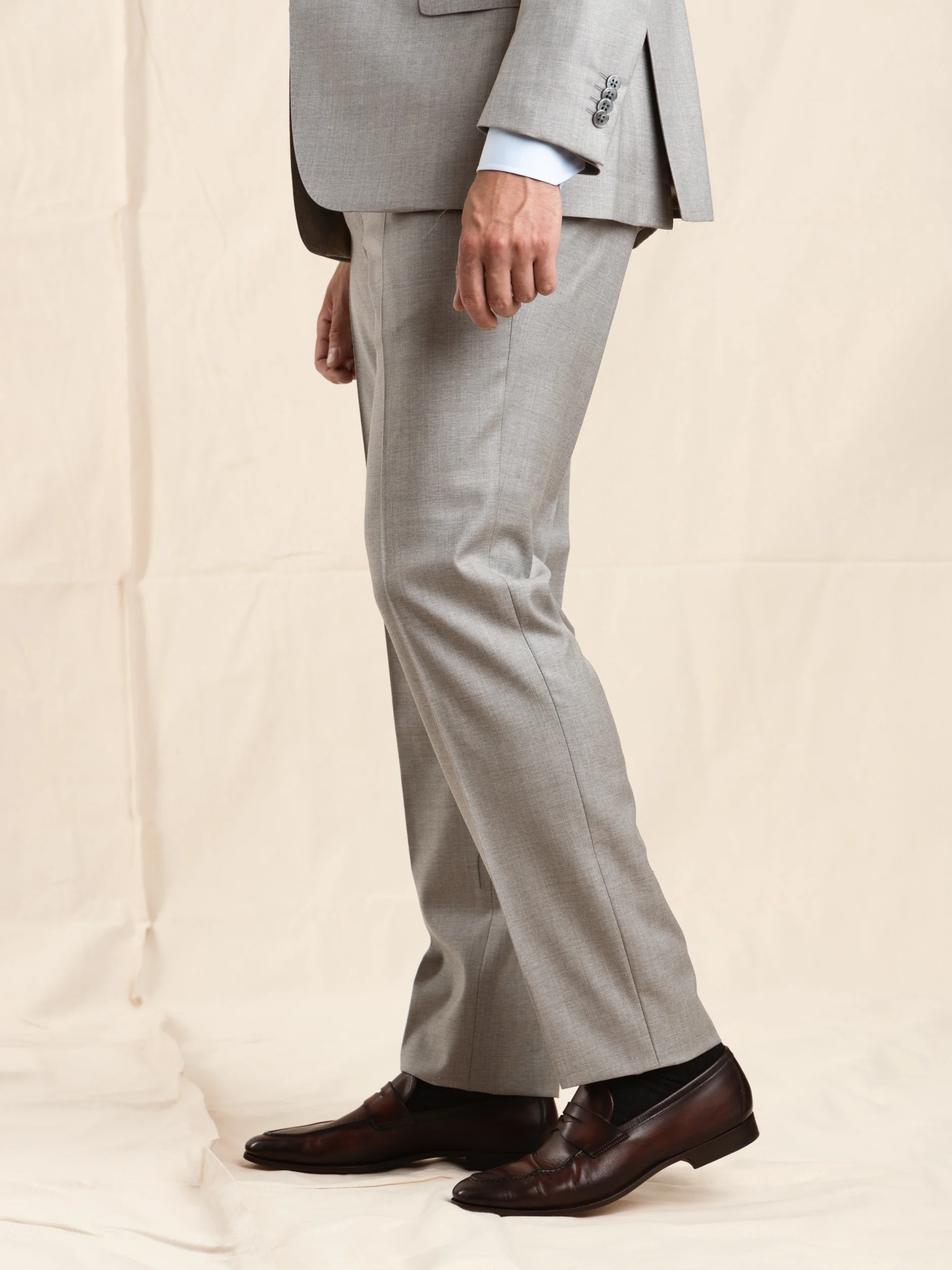 Classic Grey Wool Suit - Image 4