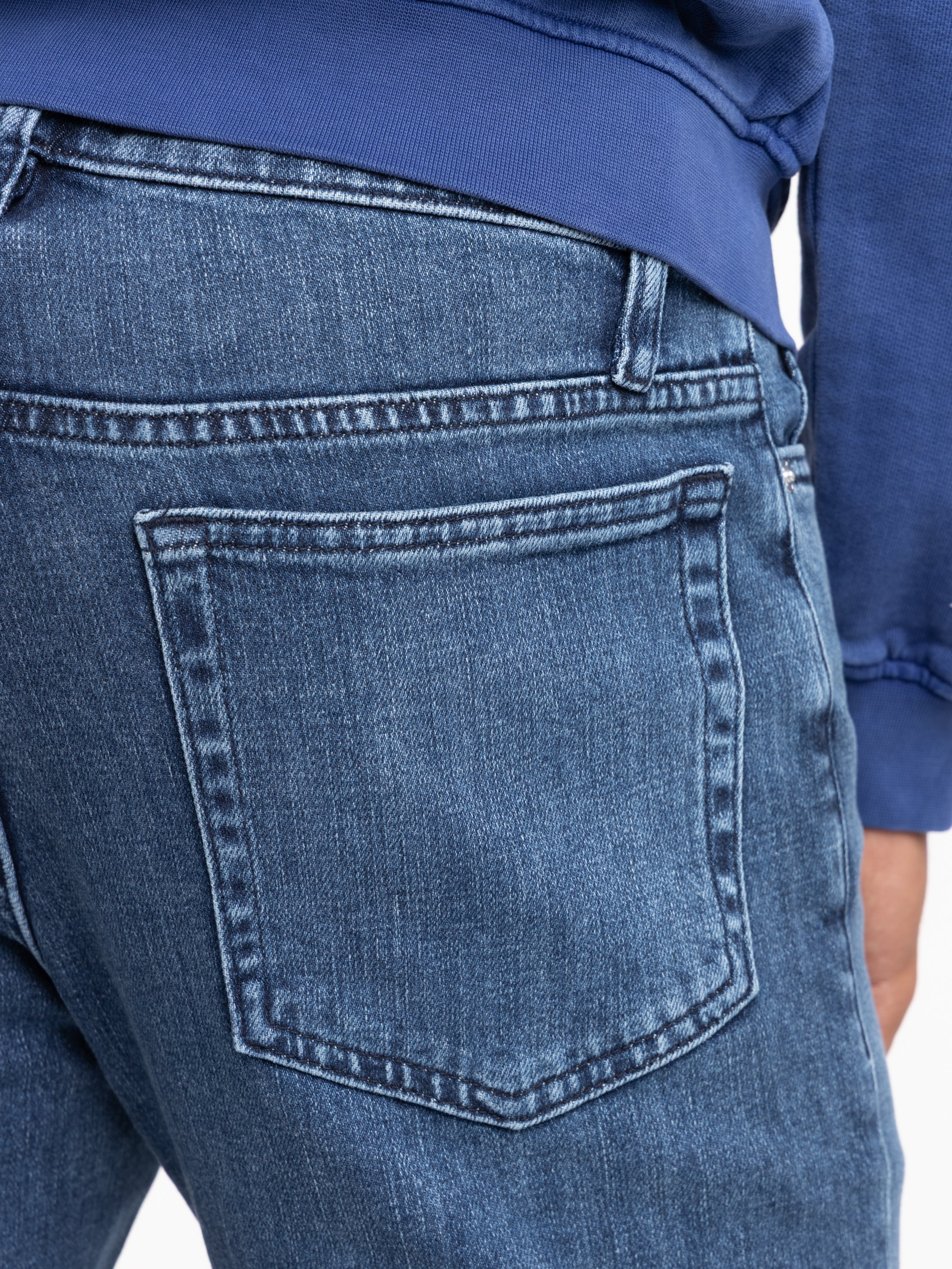 L'Homme Athletic Slim Jean in Baja Cali - Image 5