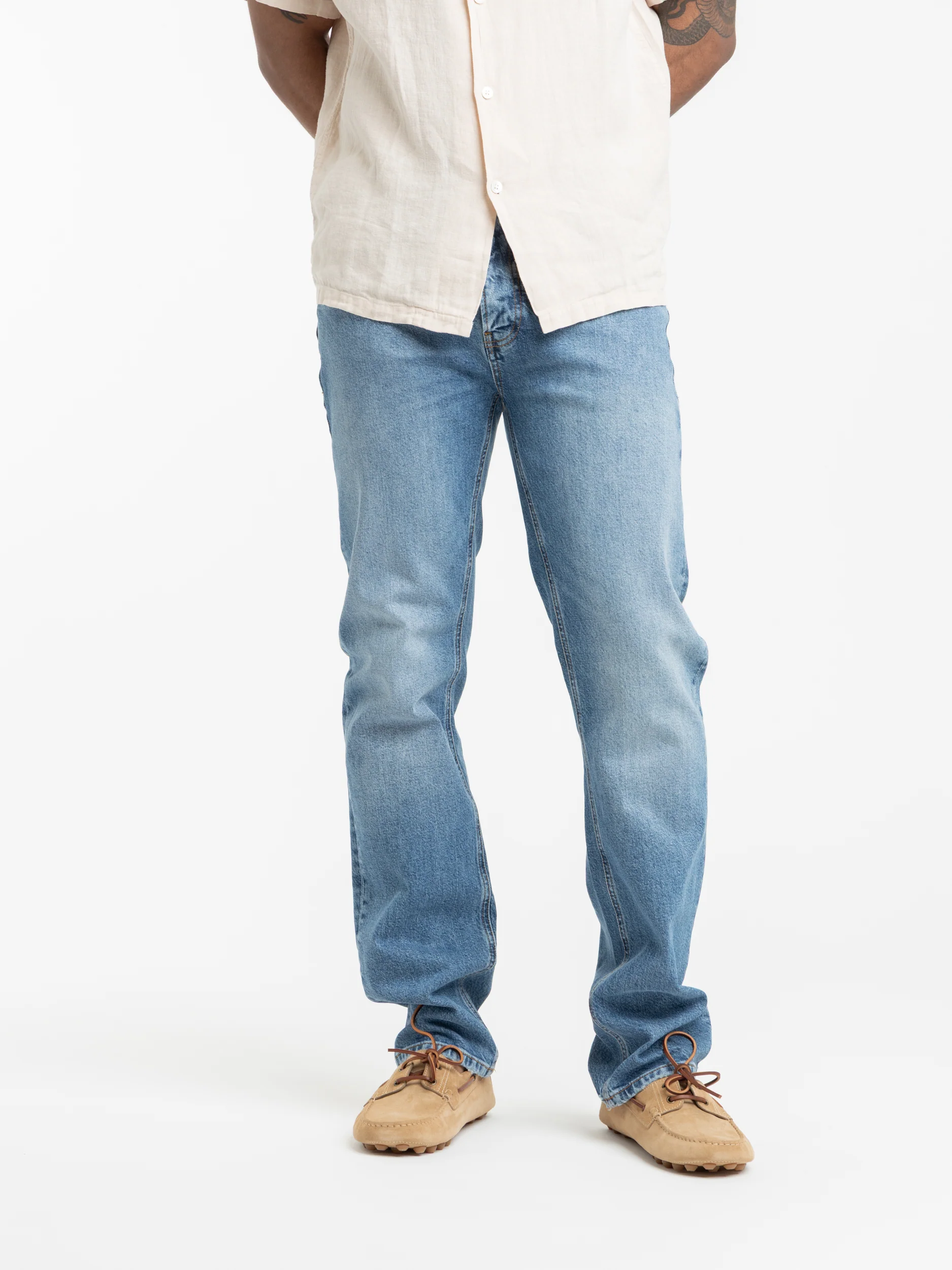 Modern Straight Jean