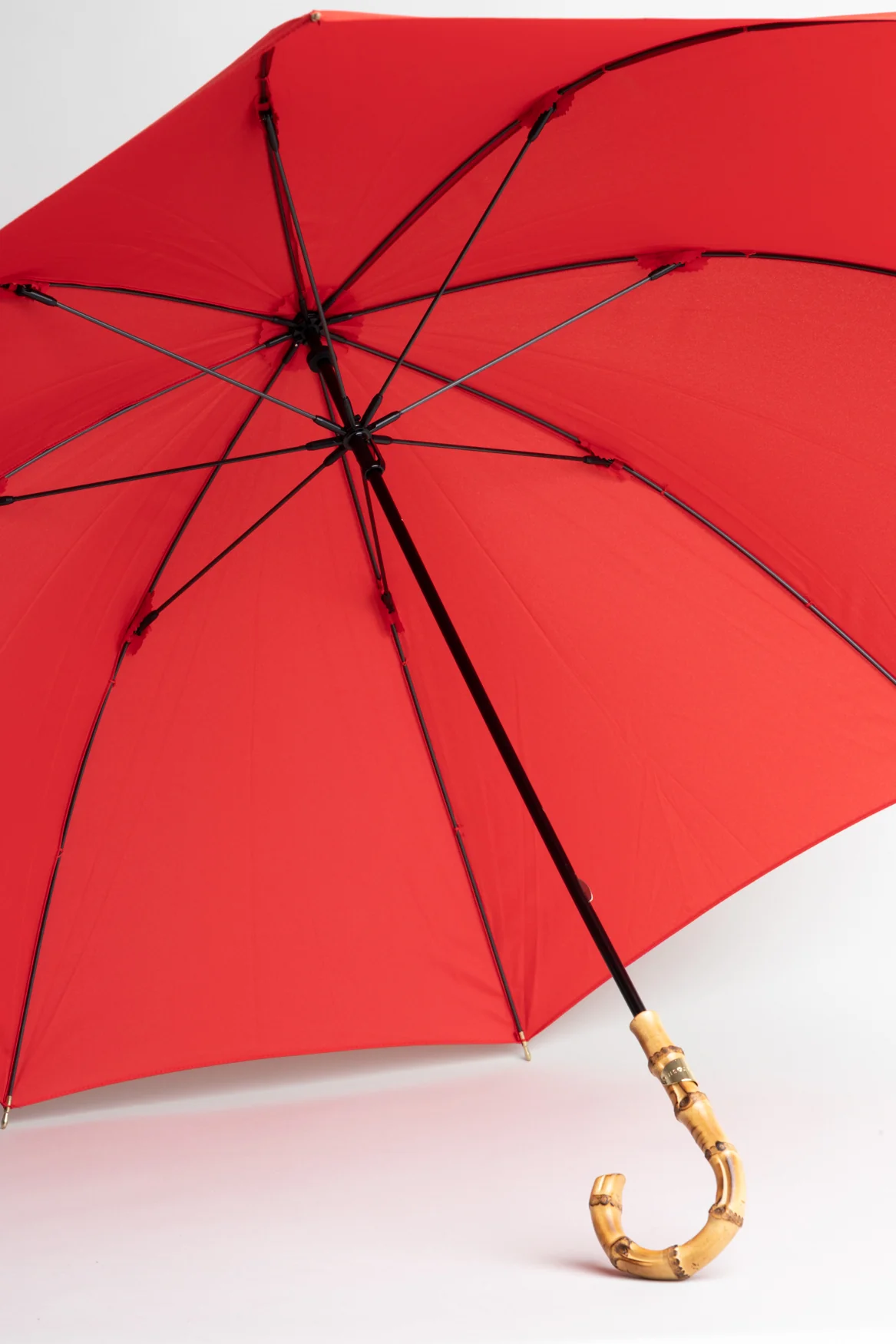 Heriot Red Whangee Handle Stick Umbrella - Image 4