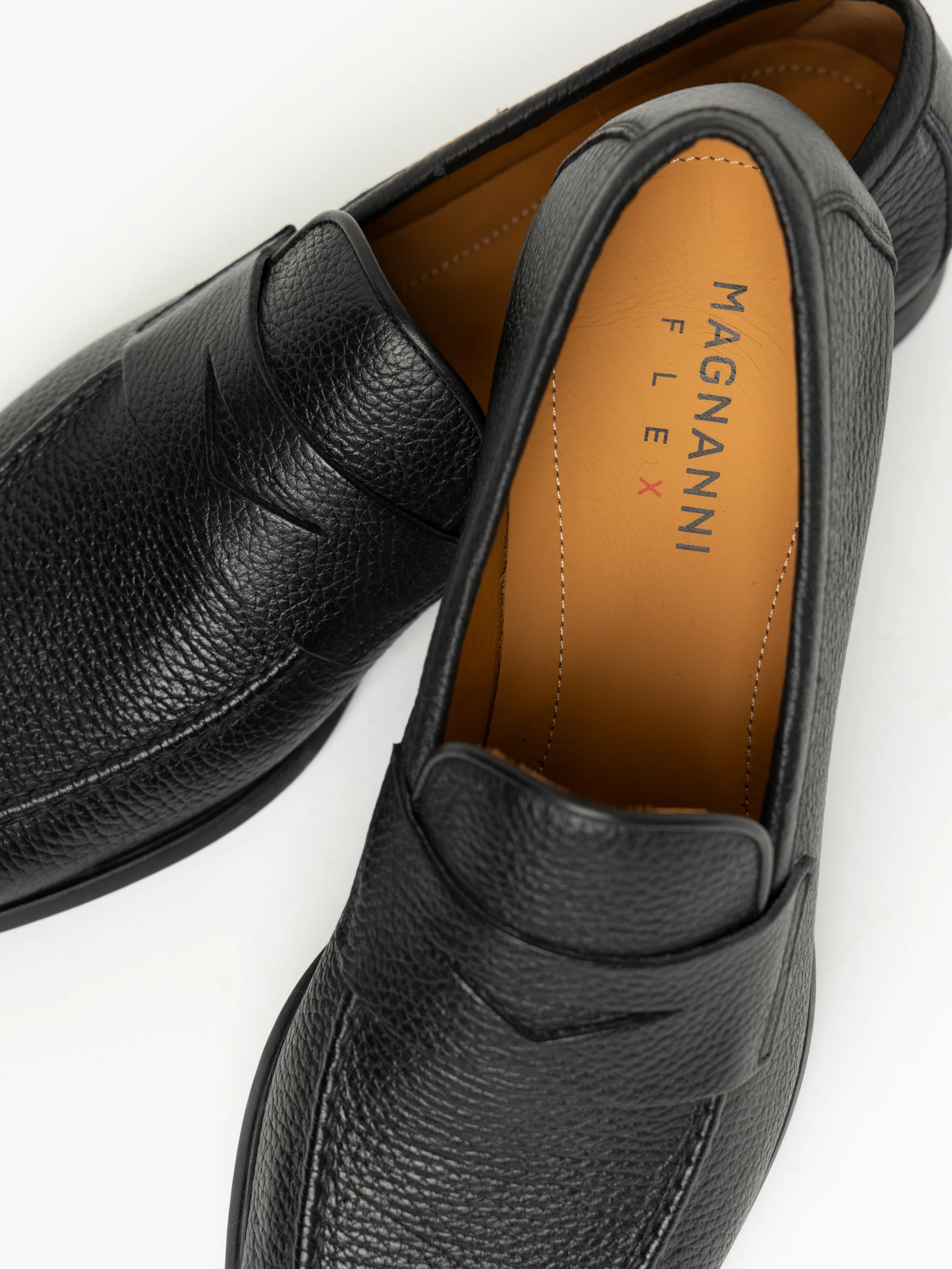 Diezma II Black Leather Loafer - Image 4