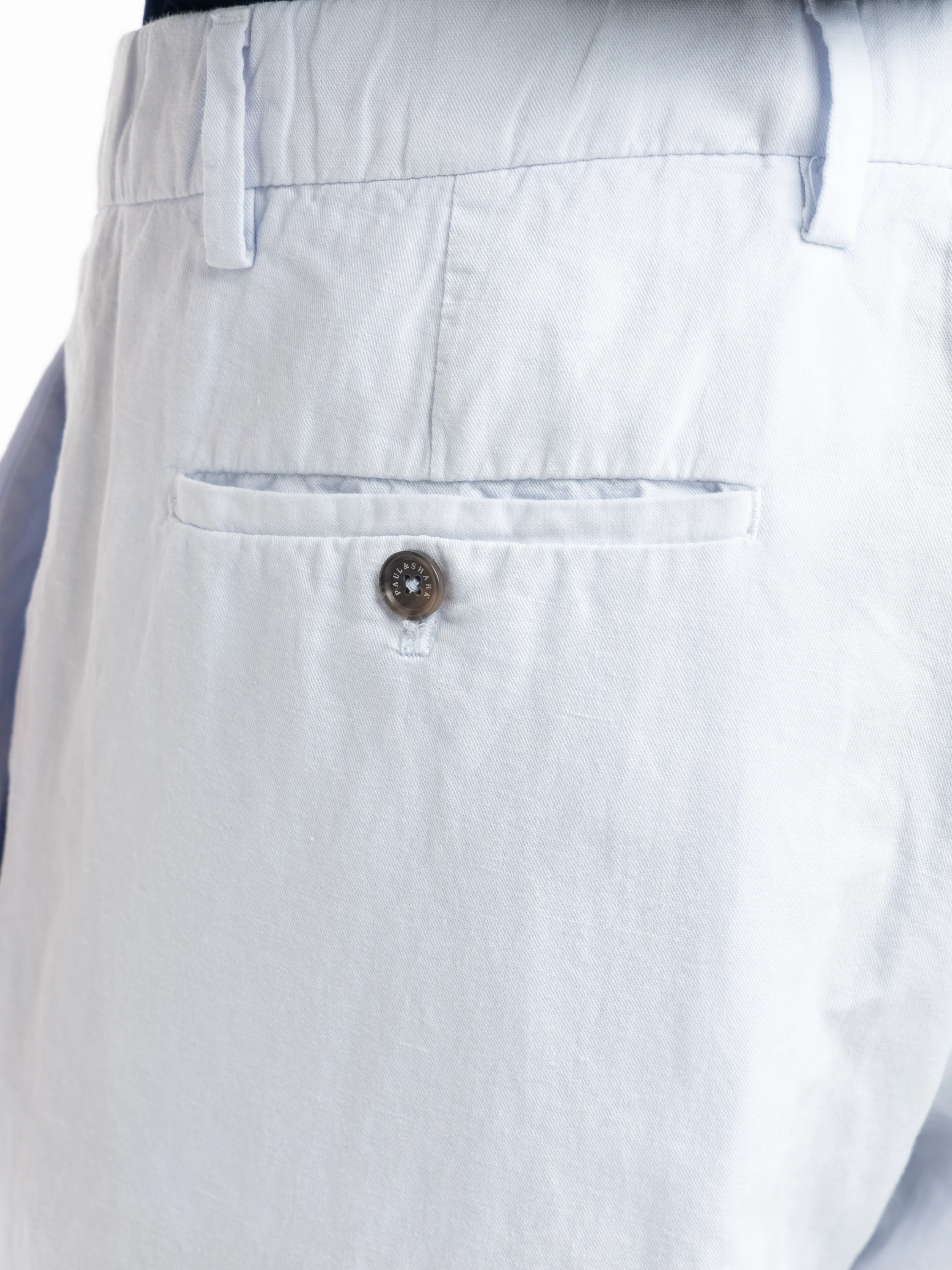 Light Blue Linen and Cotton Bermuda Shorts - Image 5