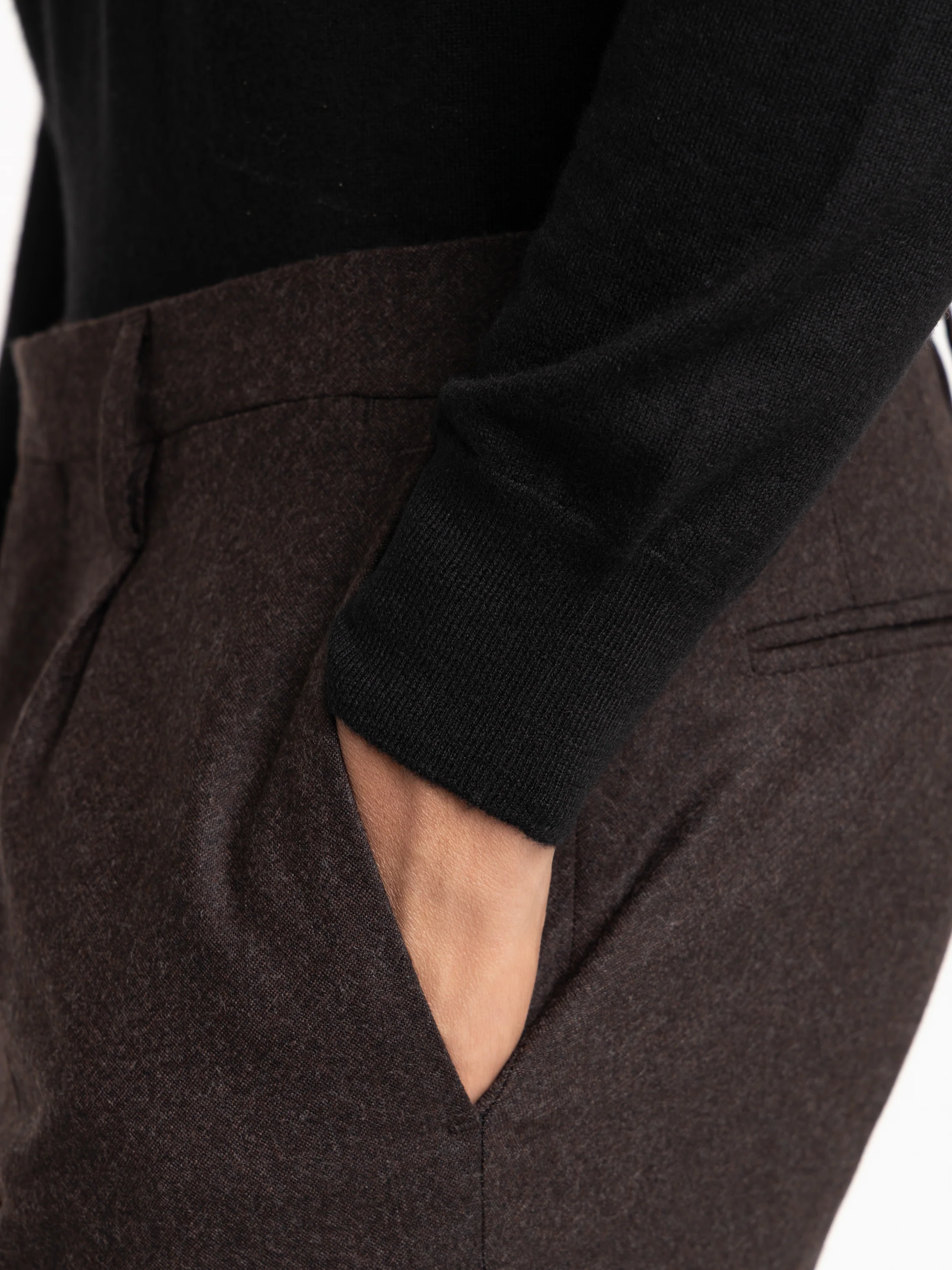 Black Cashmere Longsleeve Crewneck Sweater - Image 5