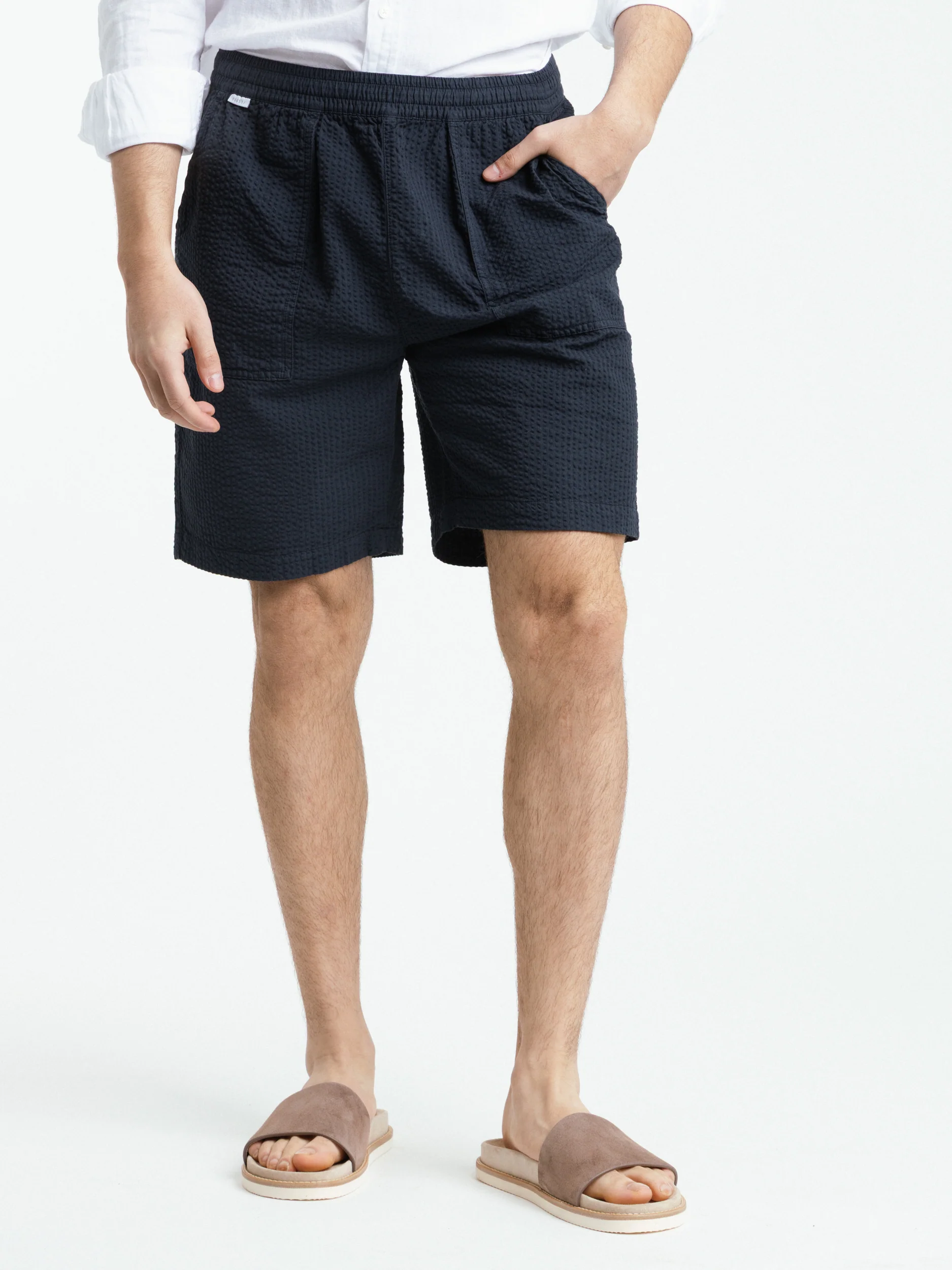 Seersucker Short In Navy