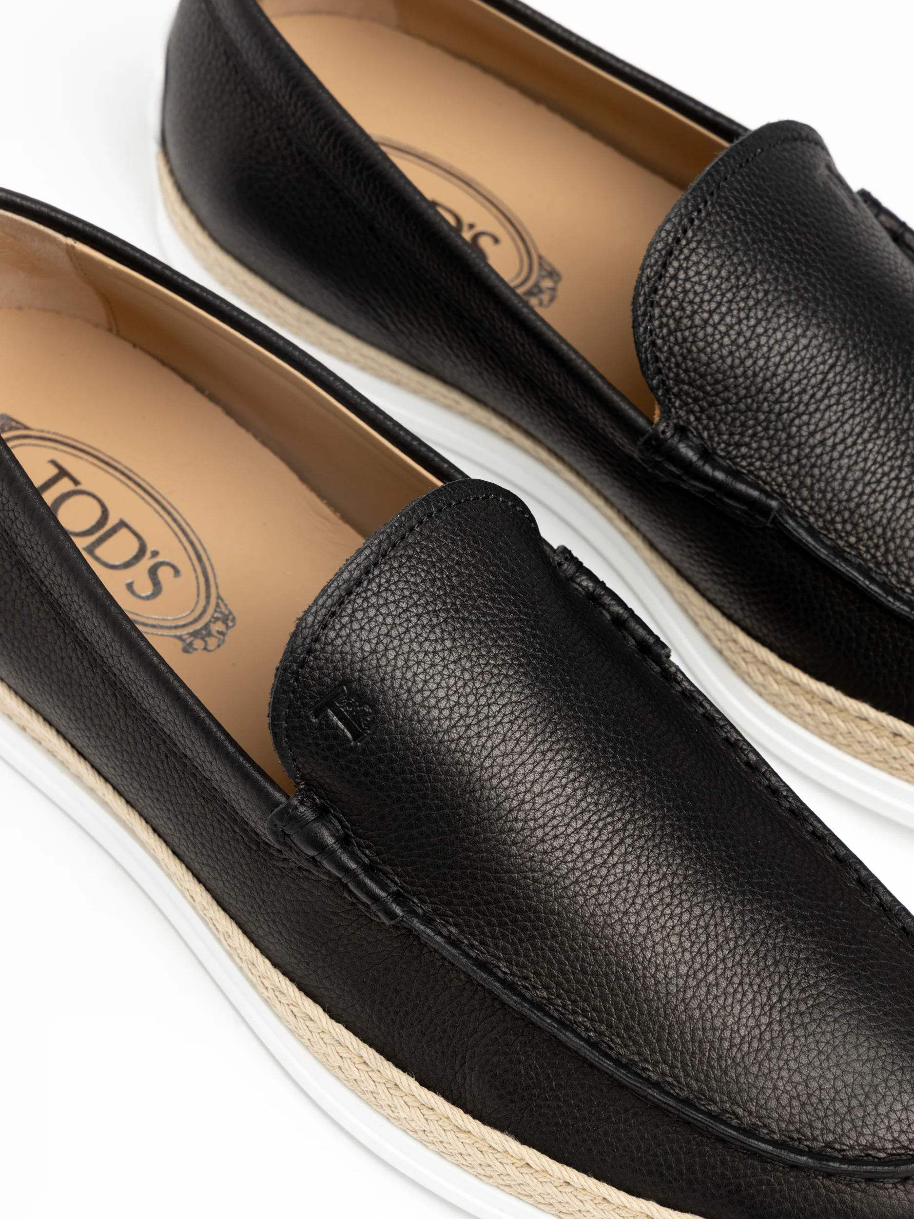 Black Leather Raffia Loafer - Image 5