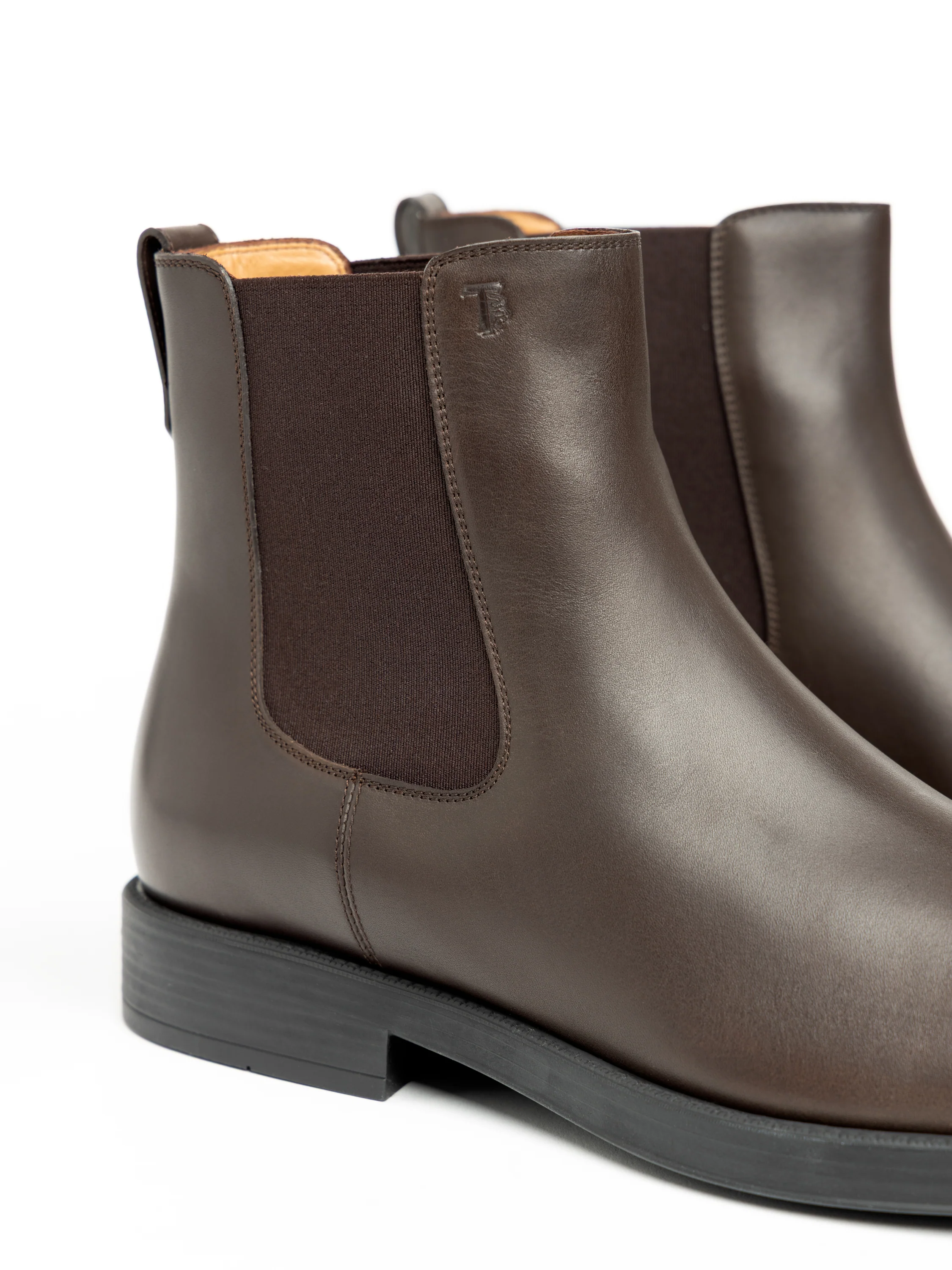 Brown Chelsea Leather Ankle Boot - Image 2